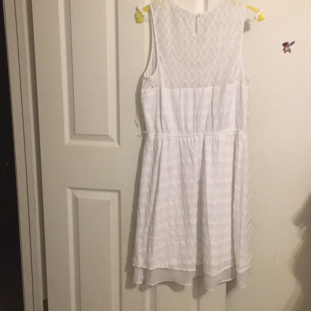Dress - Picture 7 of 7